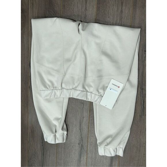 Lululemon Softstreme jogger sz8 - Picture 4 of 6